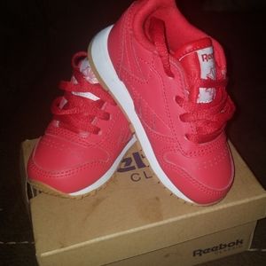 Toddler sneakers